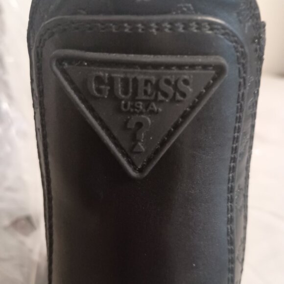 GUESS Black Ankle Lug Boots Chunky Sole Women’s 8M EUC - Picture 3 of 16